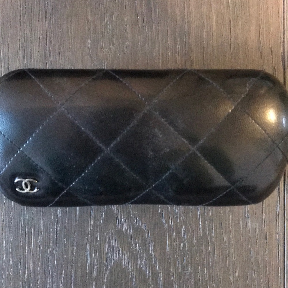 Authentic Chanel Quilted Sunglass Case - Picture 2 of 4